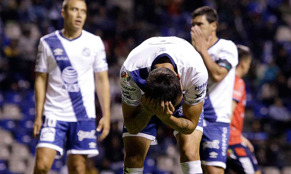 Puebla aburrido y eliminado en Copa MX 