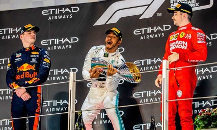 Hamilton festeja su sexto Mundial de Fórmula 1