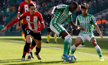 Betiz avanza con Diego Lainez y Andrés Guardado