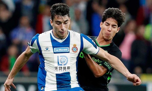 Diego Lainez renace en el Betis