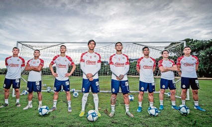 Antuna se declara listo para sacar a Chivas del bache