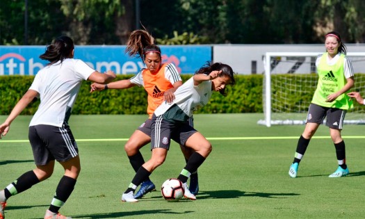 Inicia selección femenil concentración rumbo a clasificatorio