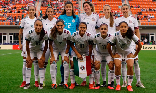 México enfrenta al campeón del mundo