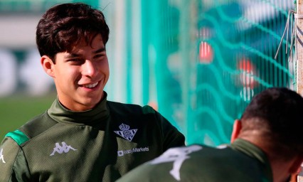 Lainez regresa a los entrenamientos tras su operaci&oacute;n