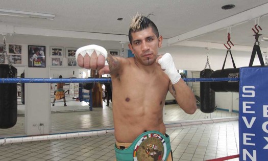 Boxeador poblano busca nuevo campeonato