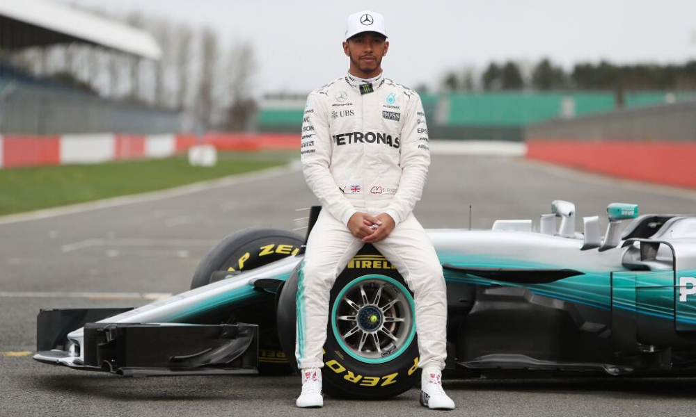 Lewis Hamilton niega que tenga coronavirus