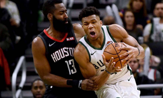 Antetokounmpo dice que Harden es el jugador más difícil de cubrir 