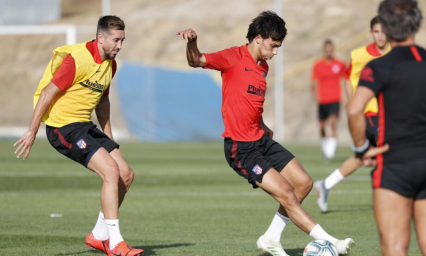 H&eacute;ctor Herrera y Jo&atilde;o F&eacute;lix, una rivalidad que se convirti&oacute; en amistad