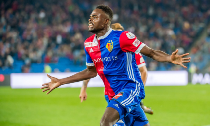 La Liga de futbol suiza volver&iacute;a bajo supervisi&oacute;n cient&iacute;fica