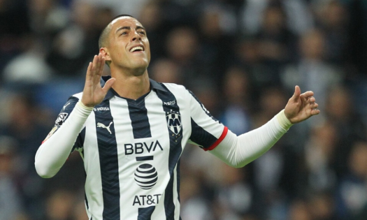 Rogelio Funes Mori, de Rayados, dio positivo por Covid-19