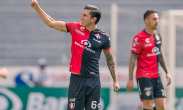 Atlas vence al Querétaro que se desinfla en el Apertura 