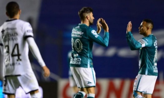 En un juego de volteretas, León se lleva los 3 puntos de visita