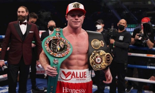 El “Canelo” Álvarez vence a Smith y se confirma como el mejor libra por libra