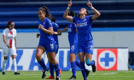 Con un gran espect&aacute;culo inici&oacute; la Liga MX Femenil Guard1anes 2021