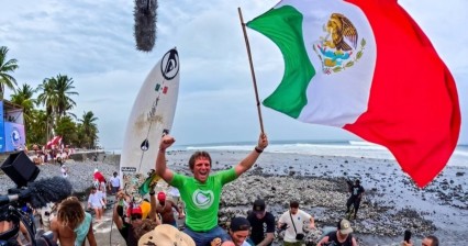 Alan Cleland, campeón mundial de Surf 2023