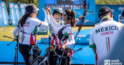 Arqueras mexicanas vencen a China en final de tiro con arco