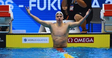 HISTÓRICO: joven francés de 21 años rompe récord de Michael Phelps