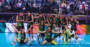 La selección mexicana de voleibol de sala varonil clasificó a semifinales de la Copa Panamericana.