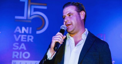 Sin fortuna en Club Puebla: despiden a director general y les ganan fichaje