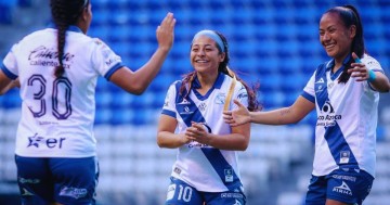 "Savi" Gómez anotó doblete y consiguió su cuarto gol del torneo.