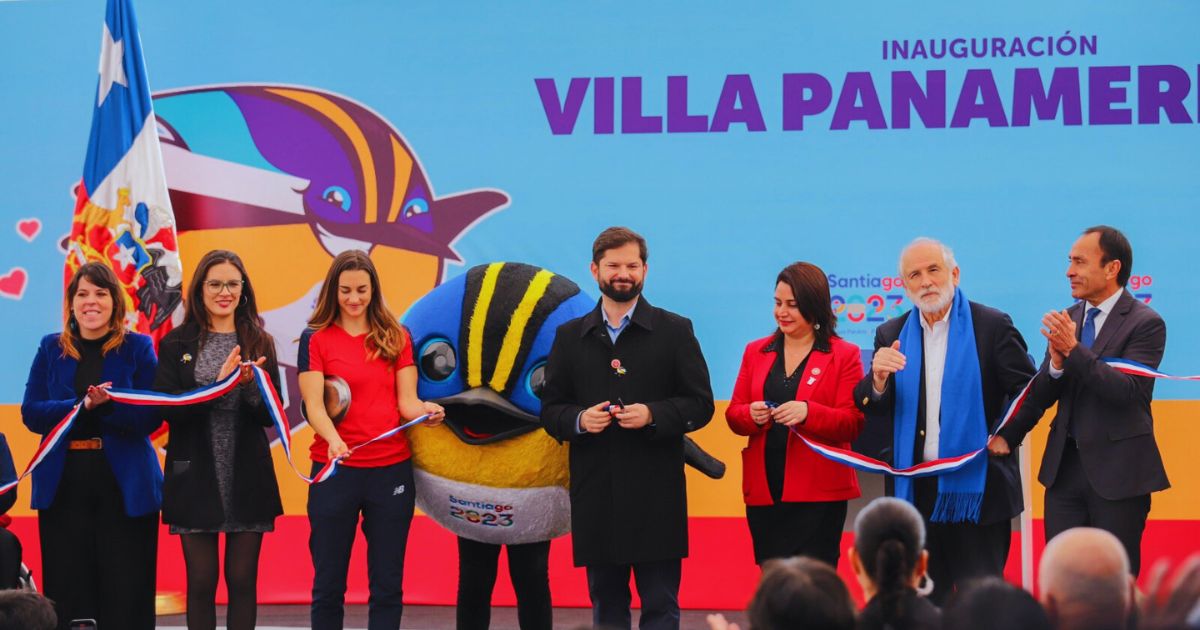 Presidente de Chile inaugura la Villa Panamericana para Santiago 2023.