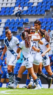 Puebla respira en casa ante Cruz Azul, pero sigue en el fondo de la general