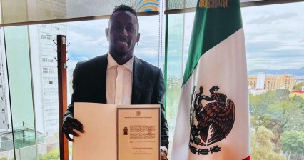 Nuevo jugador para el Tri: Julián Quiñones ya recibió su carta de naturalización