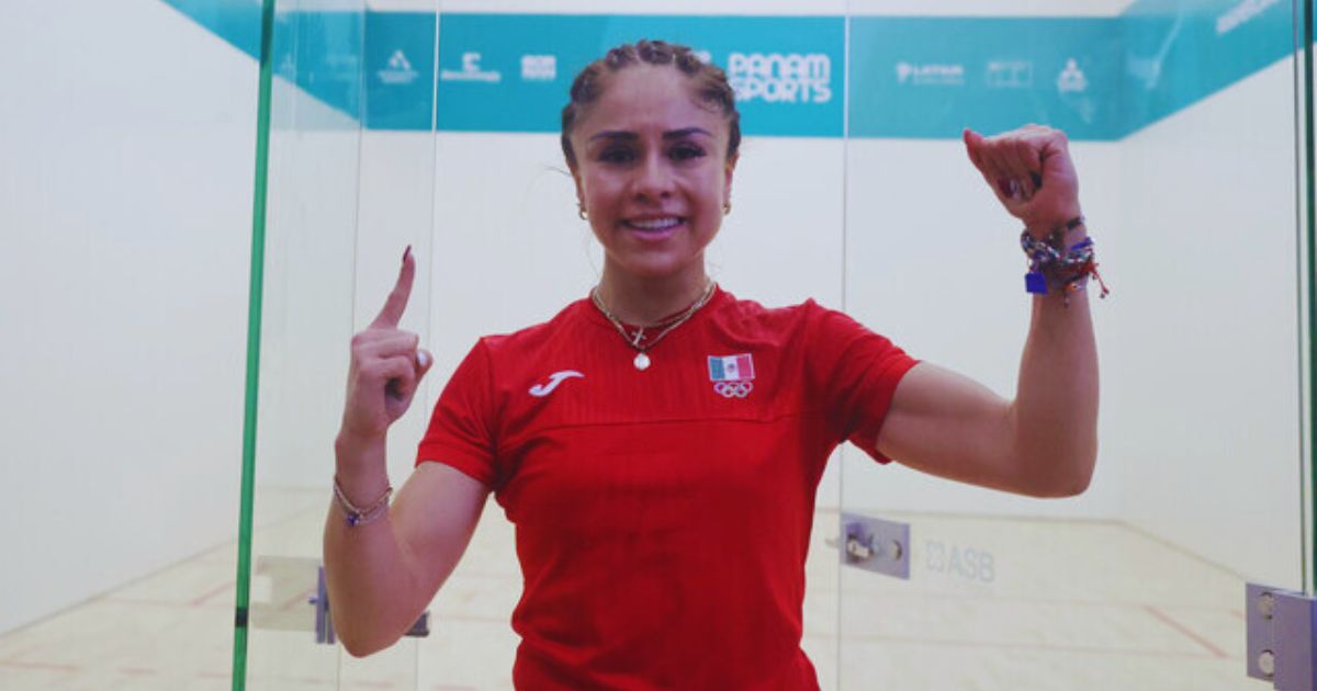 Paola Longoria se adjudicó el oro en la final individual femenil, venciendo a Montserrat Mejía.
