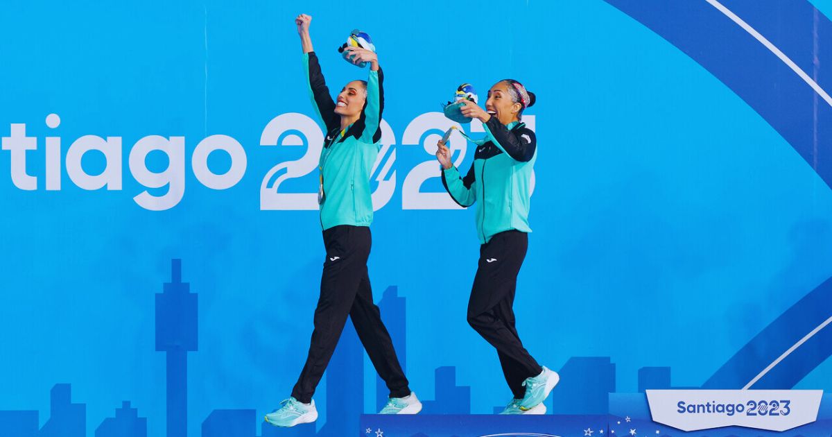 Nuria Diosdado y Joana Jiménez clasifican a París 2024 tras conseguir oro en Natación Artística de Panamericanos 2023.