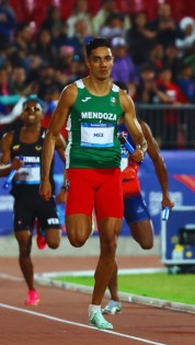 Mexicanos que hicieron rifa para ir a los Panamericanos logran medalla de plata en Atletismo