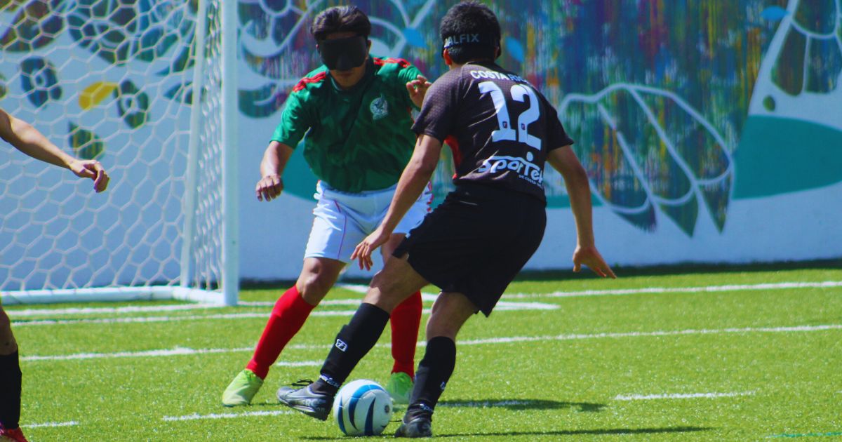 Eduardo Cerezo es capitán de la selección mexicana de Futbol Para Ciegos.
