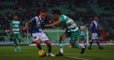 Errores condenan al Club Puebla que fue goleado por Santos