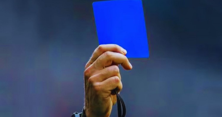 ¿Qué es la tarjeta azul y como funcionaría en el futbol?