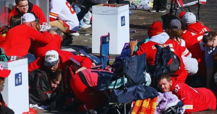  Desfile de los Chiefs de Kansas City termina en balacera 