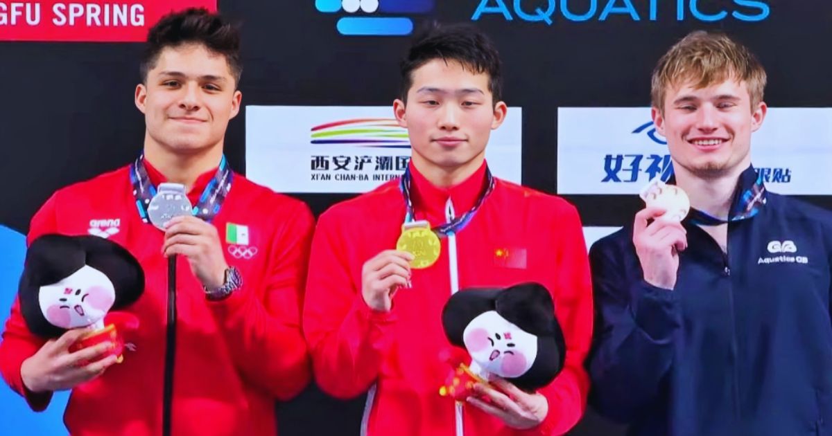 Osmar Olvera conquistó la plata en el trampolín de 3 metros individual. 