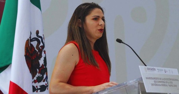 Ana Guevara. 