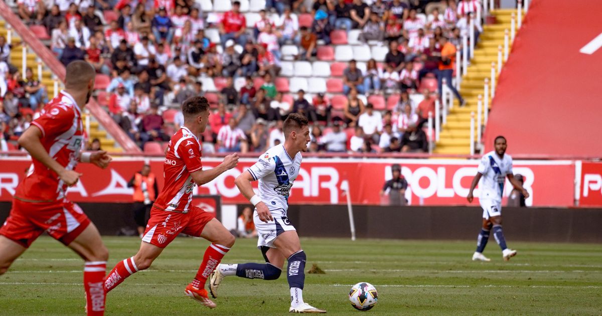 Club Puebla recibe goleada ante una Necaxa inspirada