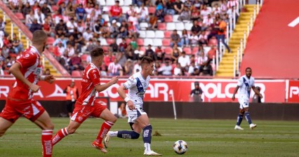 Con goleada de Necaxa, Puebla sufrió su primer descalabro del Apertura 2024