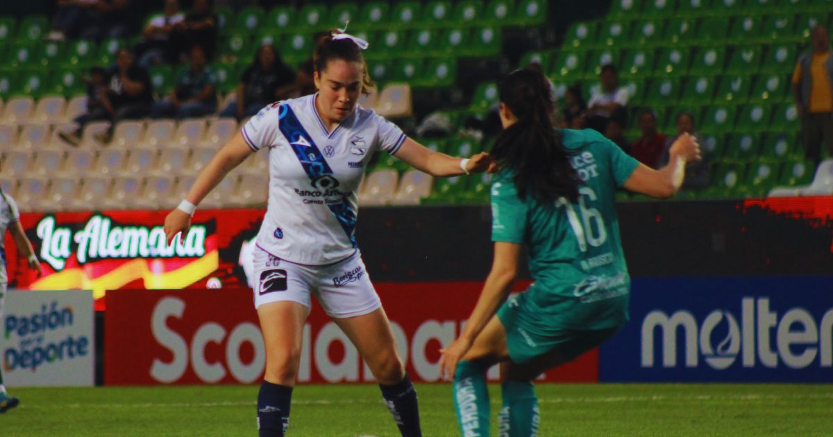 Club Puebla Femenil presiono y evito goles en su porteria