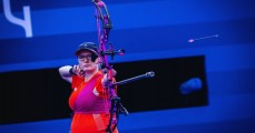 Arquera logra bronce con embarazo de 7 meses en Paralímpicos París 2024