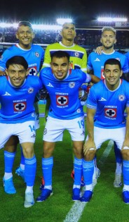 ¡Primer invitado a liguilla! Goleada ante Juárez le dio a Cruz Azul su clasificación