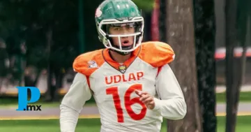 Autoridades de la UDLAP presentaron al equipo de los Aztecas