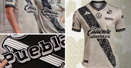 Club Puebla presenta tercera playera al estilo barroco