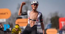 Isaac del Toro sale ileso del caos y se mantiene líder en el Giro de Italia