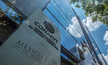 ¡Que siempre sí! La Conacyt da marcha atrás y mantendrá becas a embarazadas