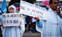 ¿Capital provida? Te contamos todo lo que sucedió en Guatemala con el aborto y la comunidad LGBT+