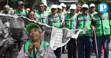 Personas con discapacidad visual exigen apoyos para su movilidad en Puebla