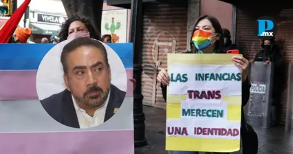 Rafael Micalco, diputado del PAN, protest&oacute; afuera de la Suprema Corte acompa&ntilde;ado de organizaciones conservadoras en rechazo a legislar a favor de infancias trans.