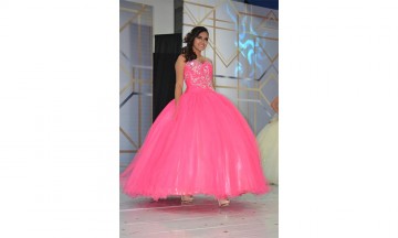 Invasión de quinceañeras 