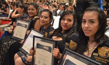Se gradúan de la uni